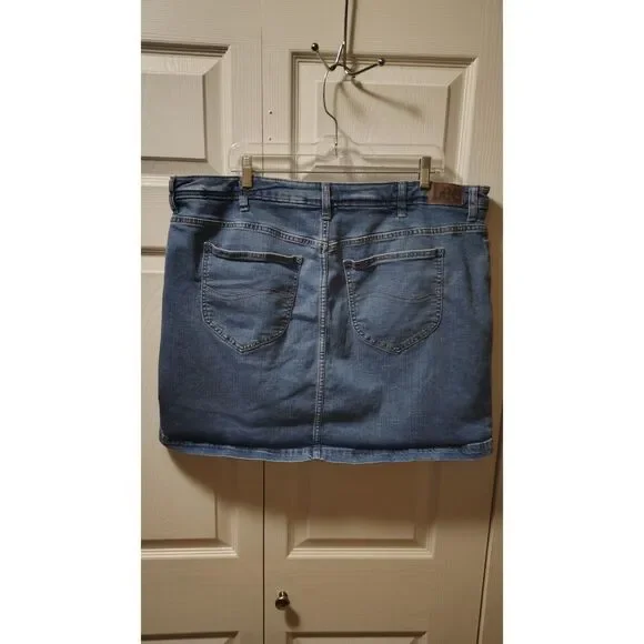 Lee Regular Fit Mid-Rise Denim Skort 22M - Picture 2 of 7